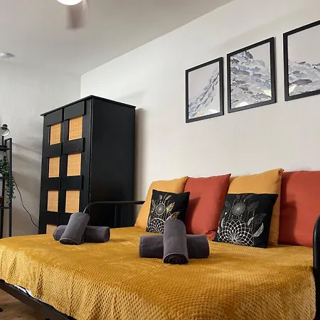 Apartment Asian Touch - A Deux Sous Les Toits Nimes