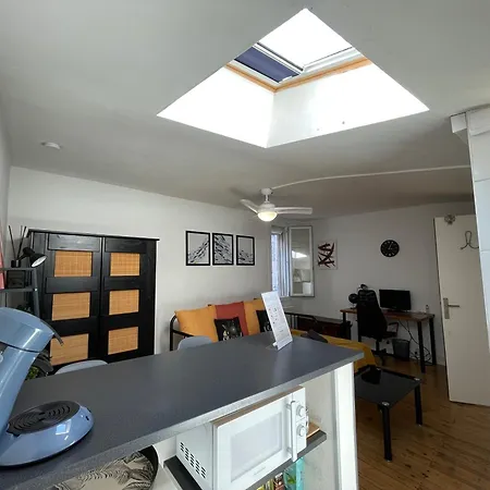 Apartment Asian Touch - A Deux Sous Les Toits Nimes